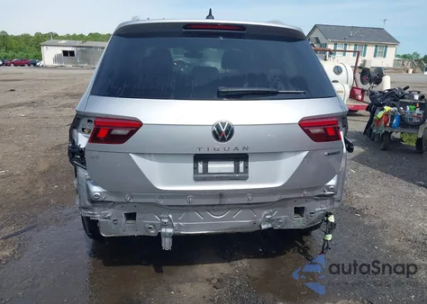 2022 Volkswagen Tiguan 2.0T Se из США, поврежденный, VIN 3VV2B7AX3NM041896